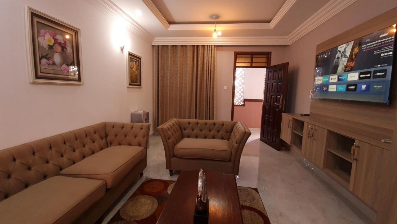 The Festival Fully Furnished Apartments Момбаса Экстерьер фото