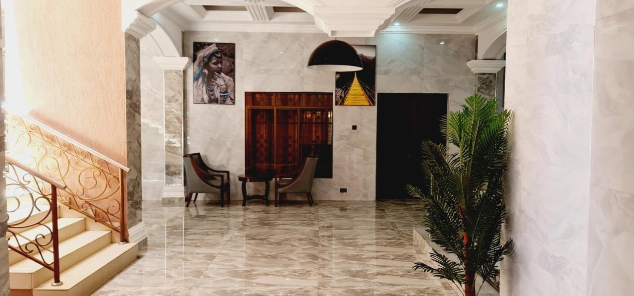 The Festival Fully Furnished Apartments Момбаса Экстерьер фото