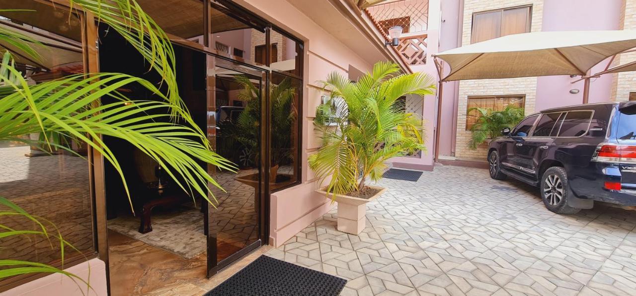 The Festival Fully Furnished Apartments Момбаса Экстерьер фото