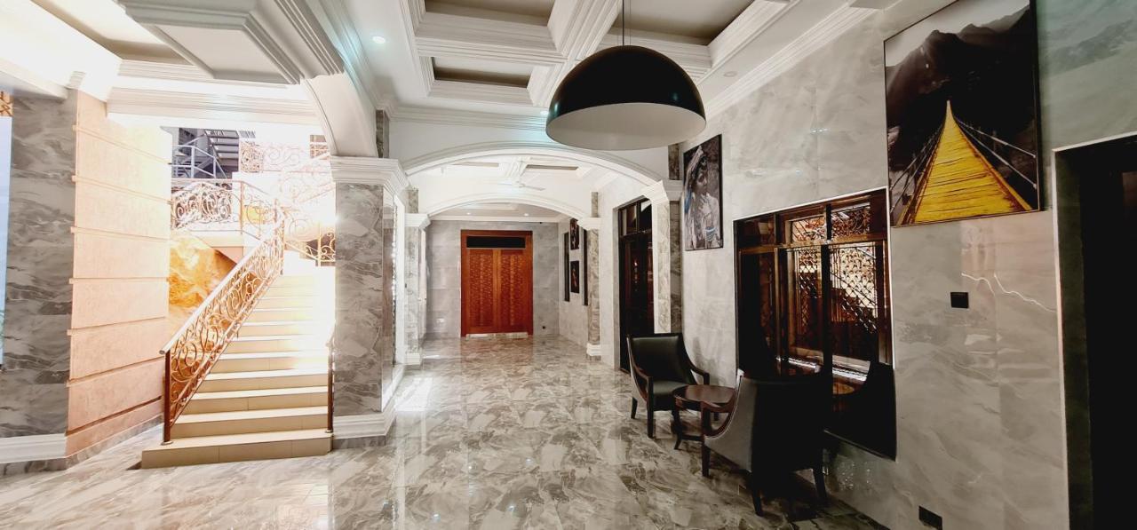 The Festival Fully Furnished Apartments Момбаса Экстерьер фото