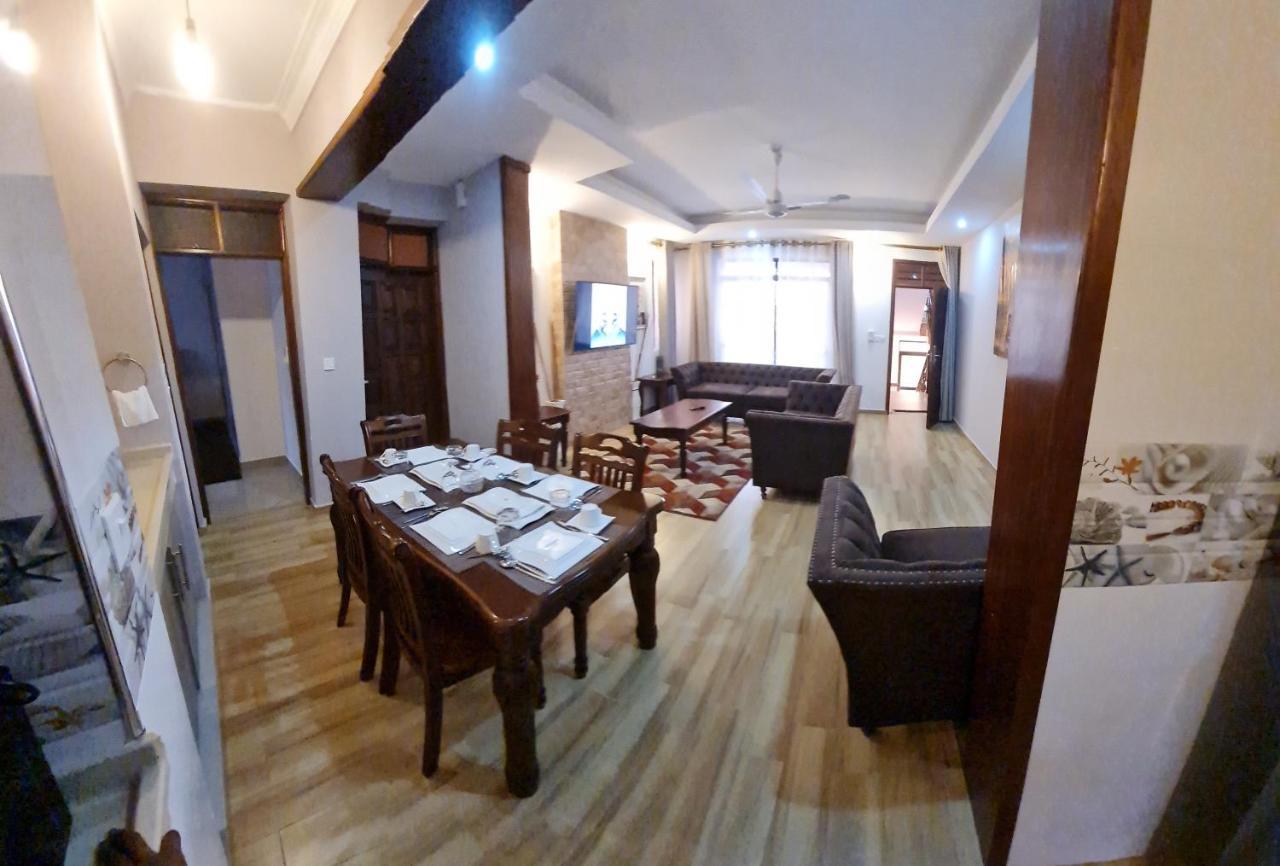 The Festival Fully Furnished Apartments Момбаса Экстерьер фото