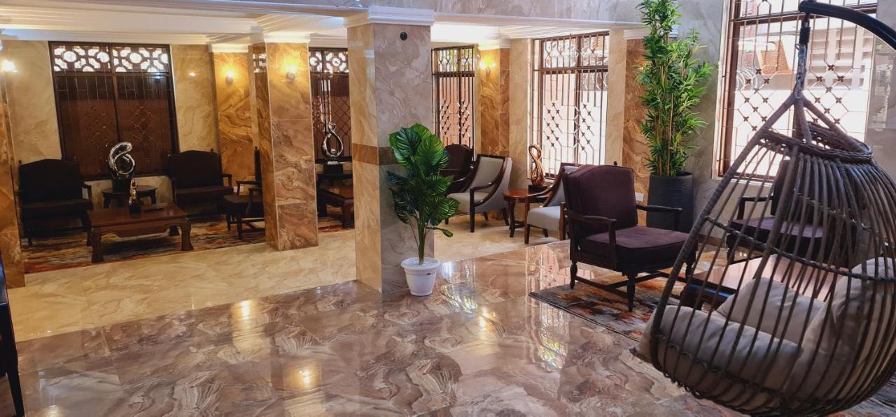 The Festival Fully Furnished Apartments Момбаса Экстерьер фото