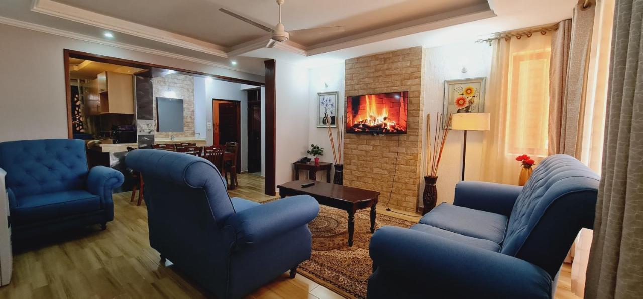 The Festival Fully Furnished Apartments Момбаса Экстерьер фото